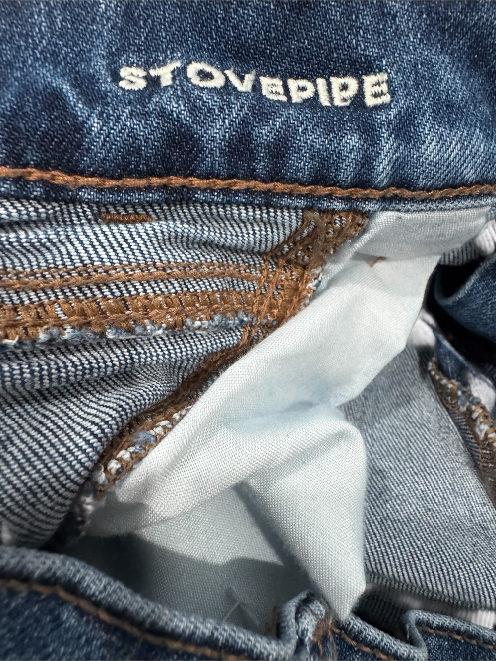 American Eagle Outfitters Relaxed Wide-Leg Jeans in Deep Blue - Picture 4 of 4